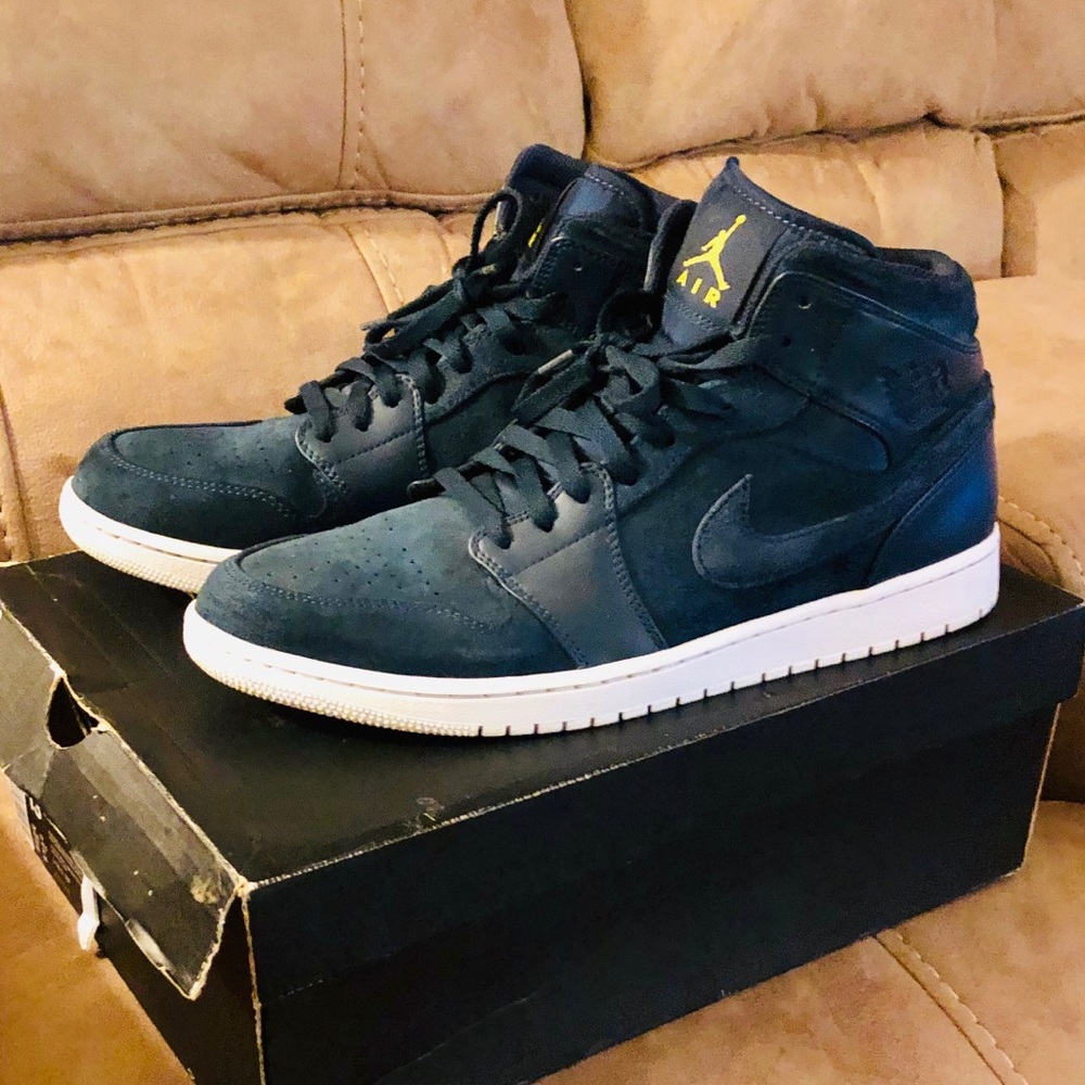 Air Jordan 1